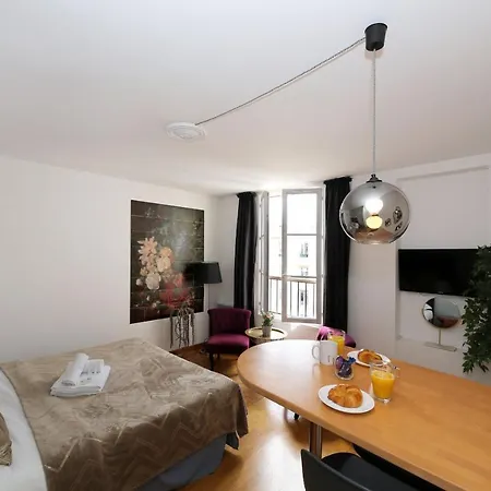 502- Studio De Charme Dans Quartier Anime 5 Appartement