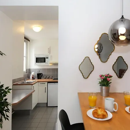 Apartamento 502- Studio De Charme Dans Quartier Anime 5 *